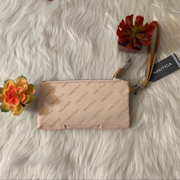 Nautica Pink Wristlet Wallet NEW - Picture 2 of 4
